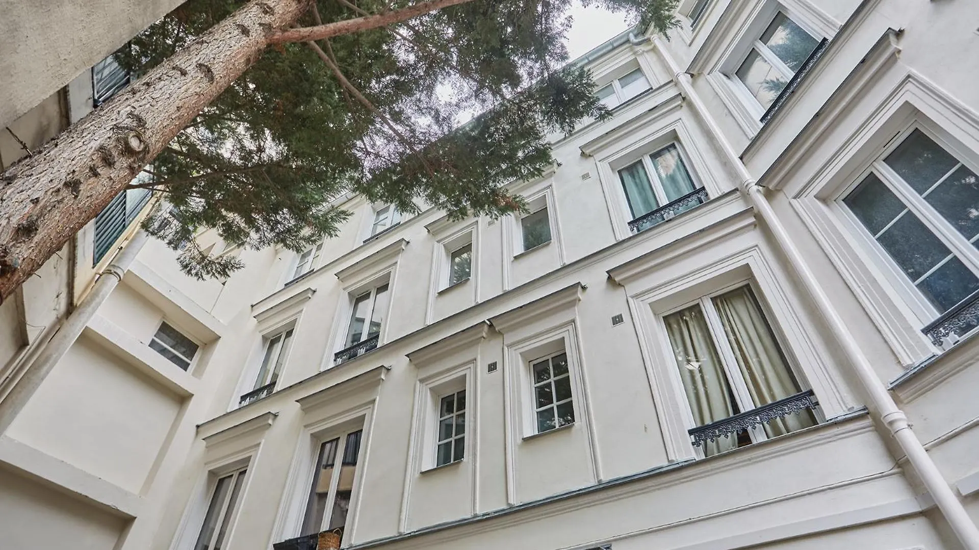 Apartment Sacre Coeur By Studio Prestige Paris France