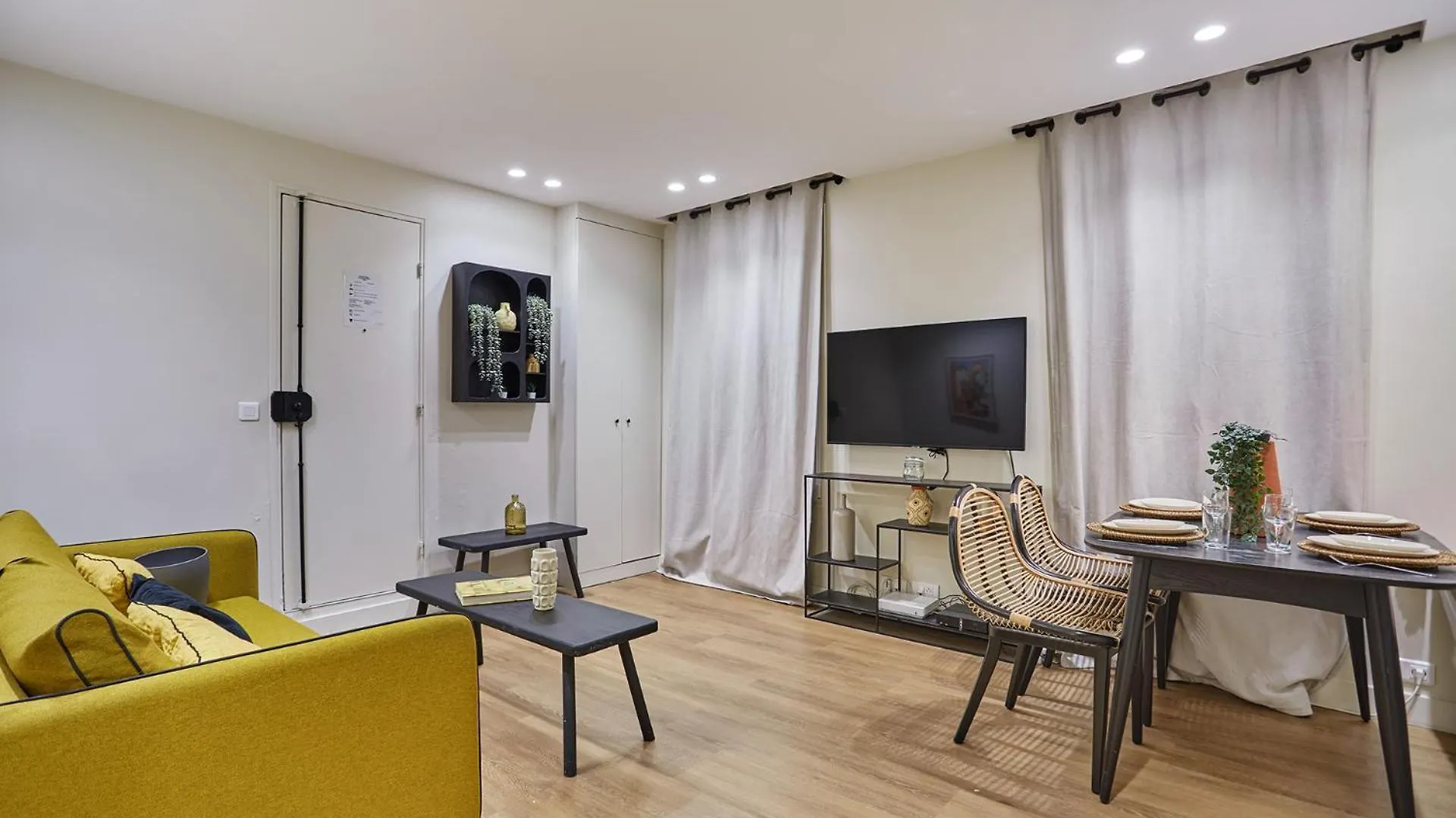 Apartment Sacre Coeur By Studio Prestige Paris 0*,  Frankrike
